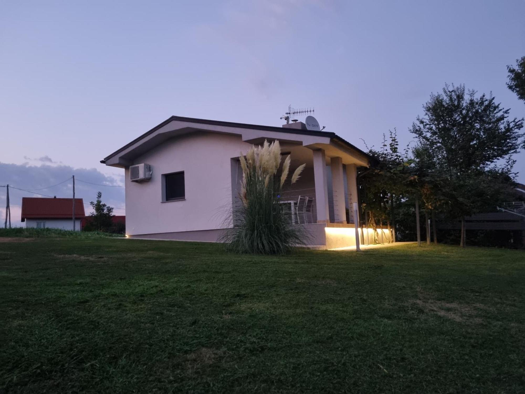 Villa Na Off Radenci Esterno foto